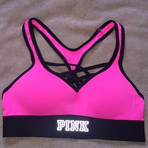 VS PINK ULTIMATE SPORTS BRA